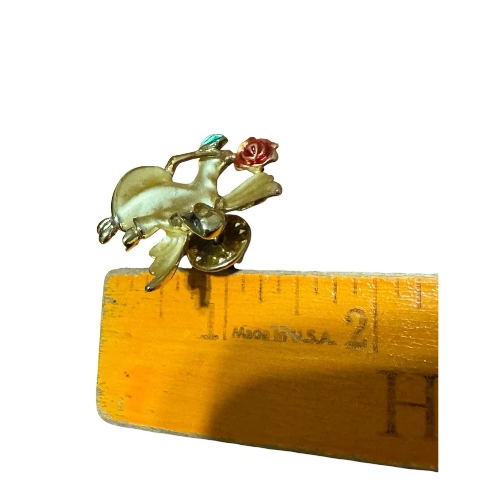 Vintage GIUSTI Angel Brooch Gold Tone Figural Pin Rose Enamel Mid Century Gma‎